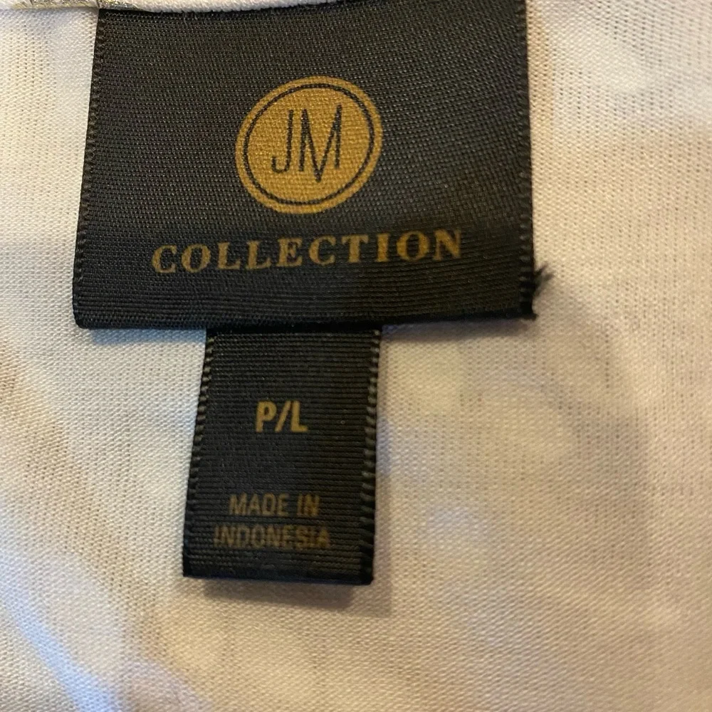 JM Collection Top - Picture 10 of 10